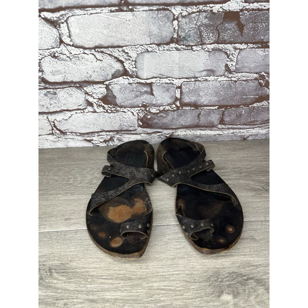 Cydwoq Studs Studded Toe Thong Sandals Women Sz 37EU/6M Brown Leather USA Made - Picture 3 of 16